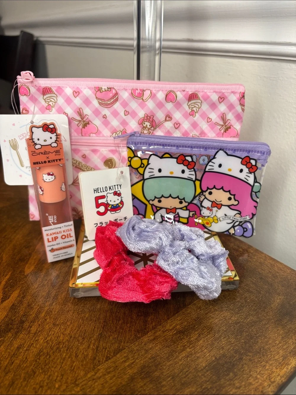 🔥Hello Kitty & Friends Pink and Purple Accessory & Lipgloss Bundle